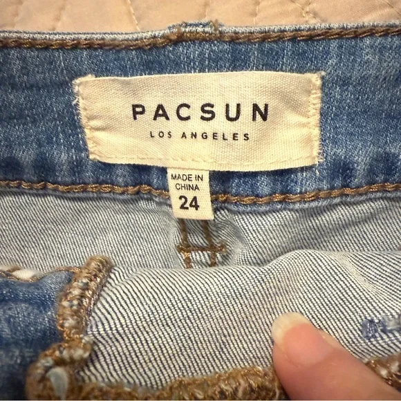 🎄𝗡𝗪𝗧-𝗣𝗔𝗖𝗦𝗨𝗡 𝗟𝗔𝗖𝗘 𝗨𝗣 𝗠𝗜𝗡𝗜 𝗝𝗘𝗔𝗡 𝗦𝗞𝗜𝗥𝗧 - Picture 3 of 6